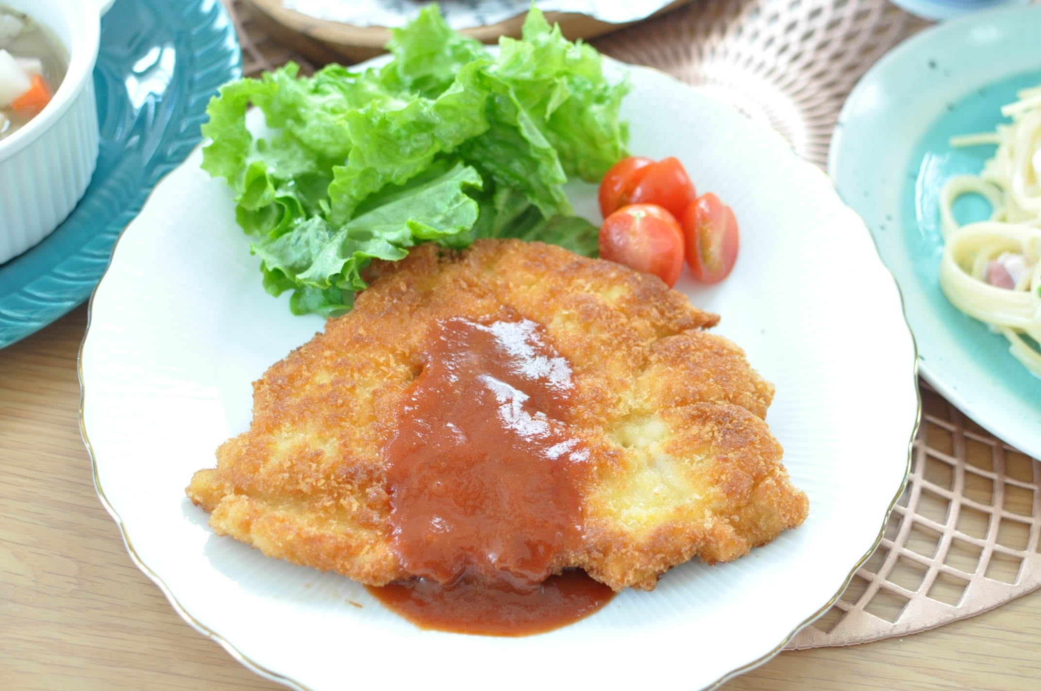 むね肉で作るミラノ風チキンカツレツを美味しく作るコツとは?【料理教室メニュー】 | 横浜市青葉区の料理教室 | Cooking Salon ...